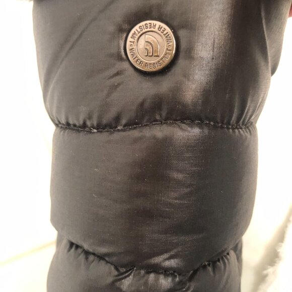 THE NORTH FACE Womens Alphy Nuptse Goose Down Boot Size 6 Black Faux Fur - Picture 8 of 10